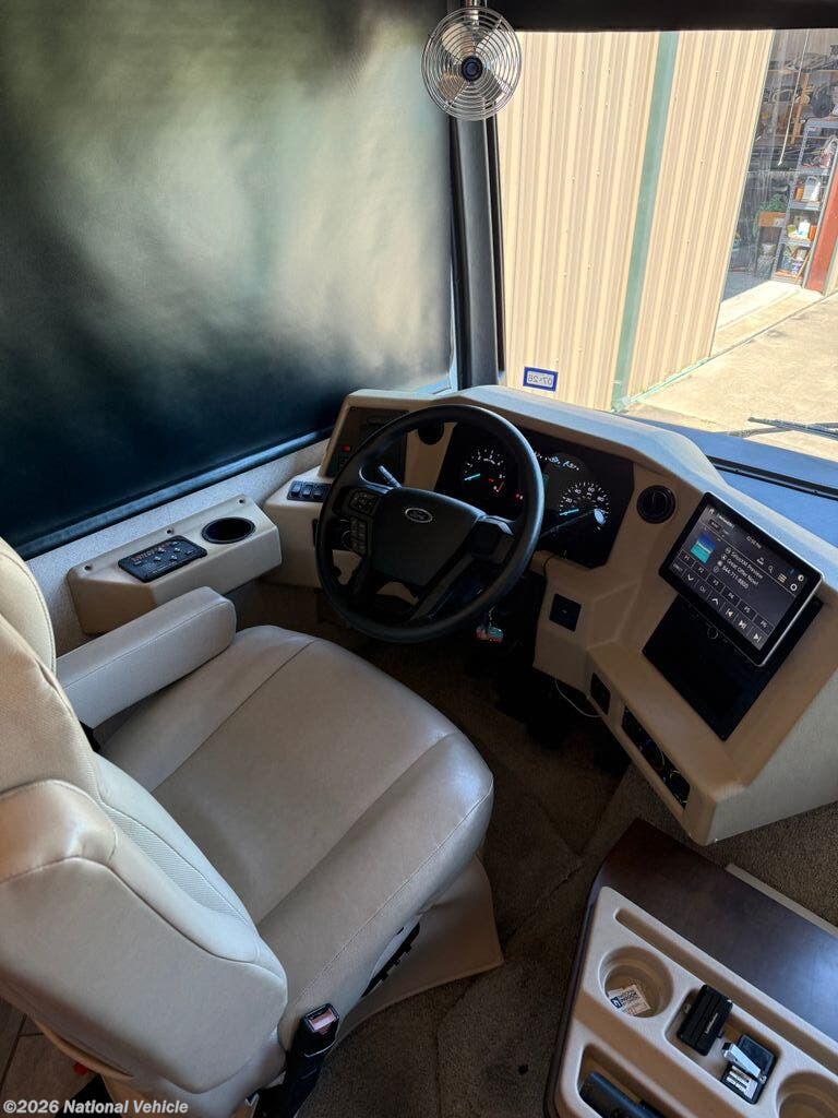 Used 2023 Newmar Bay Star Sport 2920 available in Livingston, Texas