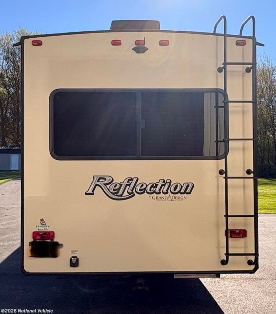 Used 2019 Grand Design Reflection 31MB available in Ontario, New York
