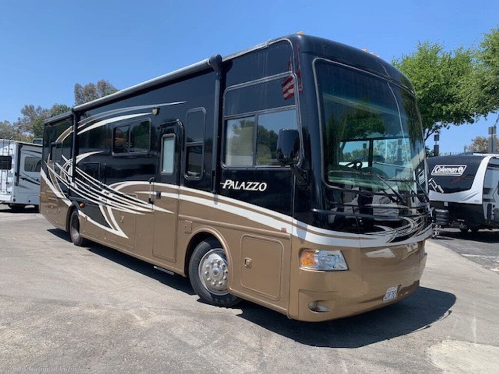 2013 Thor Motor Coach Palazzo 33.2 - Used Class A For Sale by National Vehicle in Simi Valley, California