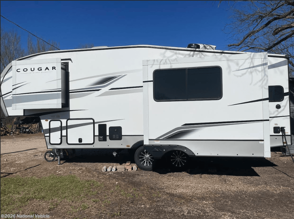 2021 Cougar 23MLS by Keystone from National Vehicle in Blaine, Minnesota