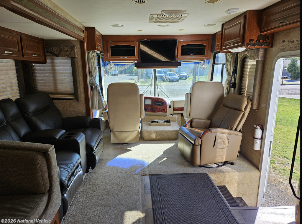 Used 2008 Four Winds Hurricane 34N available in Eugene, Oregon