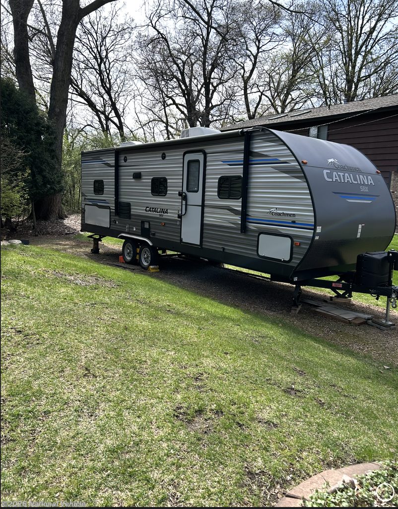 2020 Coachmen Catalina Summit 261BHS - Used Travel Trailer For Sale by National Vehicle in Wayzata, Minnesota
