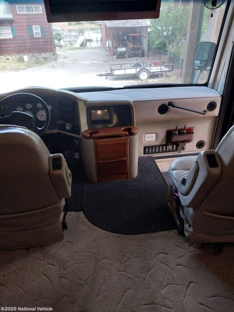 Used 2004 Tiffin Allegro Bus 40DP available in Chapin, South Carolina
