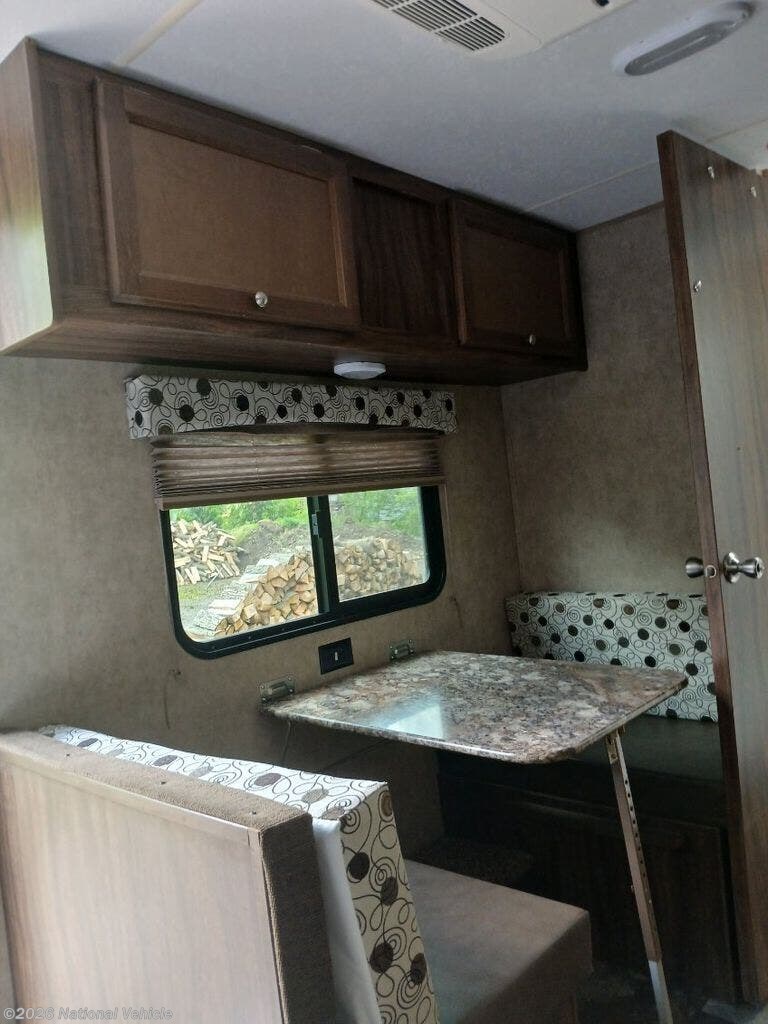 Used 2017 Coachmen Clipper 17FQ available in North Ridgeville, Ohio