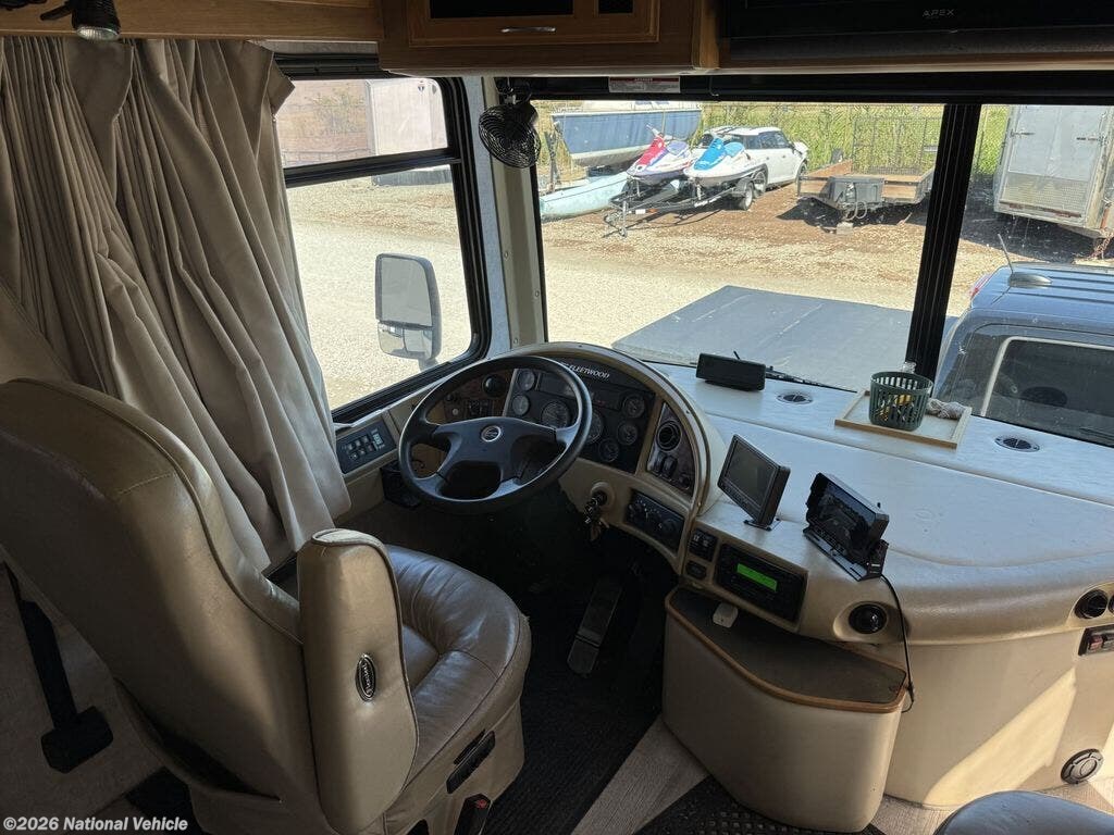 2007 Fleetwood Bounder 34H - Used Class A For Sale by National Vehicle in Macomb, Michigan
