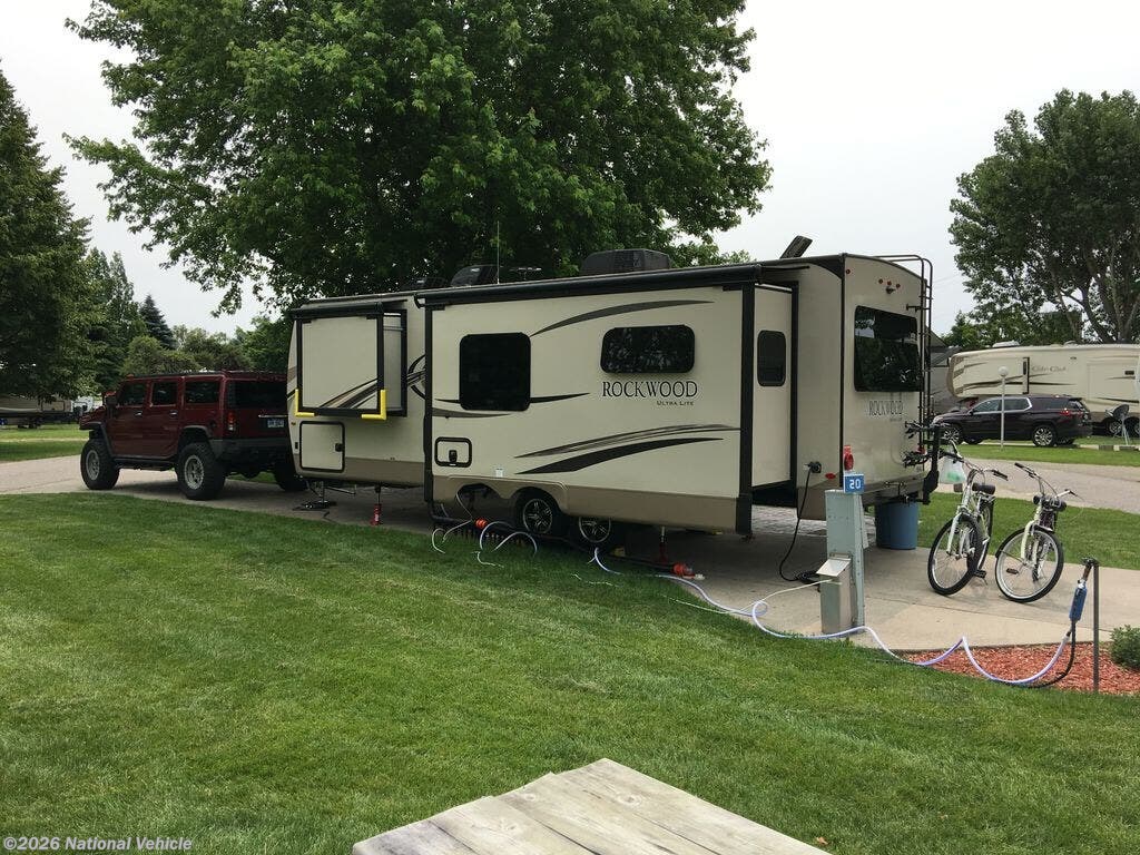 2019 Rockwood Ultra Lite 2604WS by Forest River from National Vehicle in Wyoming, Michigan