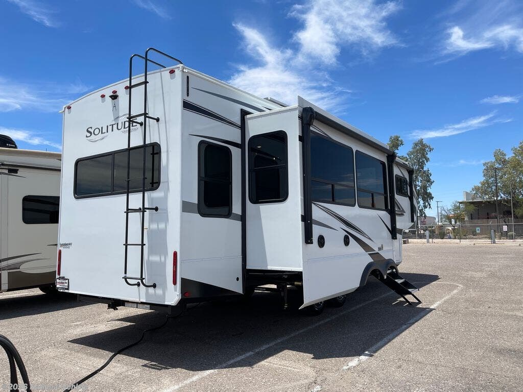 2023 Solitude 2930RL by Grand Design from National Vehicle in Corona De Tucson, Arizona