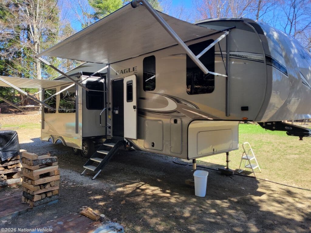 2018 Jayco Eagle 325BHQS - Used Fifth Wheel For Sale by National Vehicle in Bow, New Hampshire