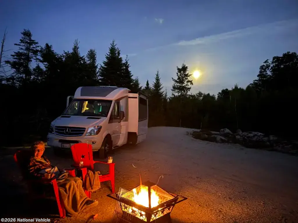 2019 Leisure Travel Unity U24MB - Used Class B+ For Sale by National Vehicle in Locust Grove, Virginia