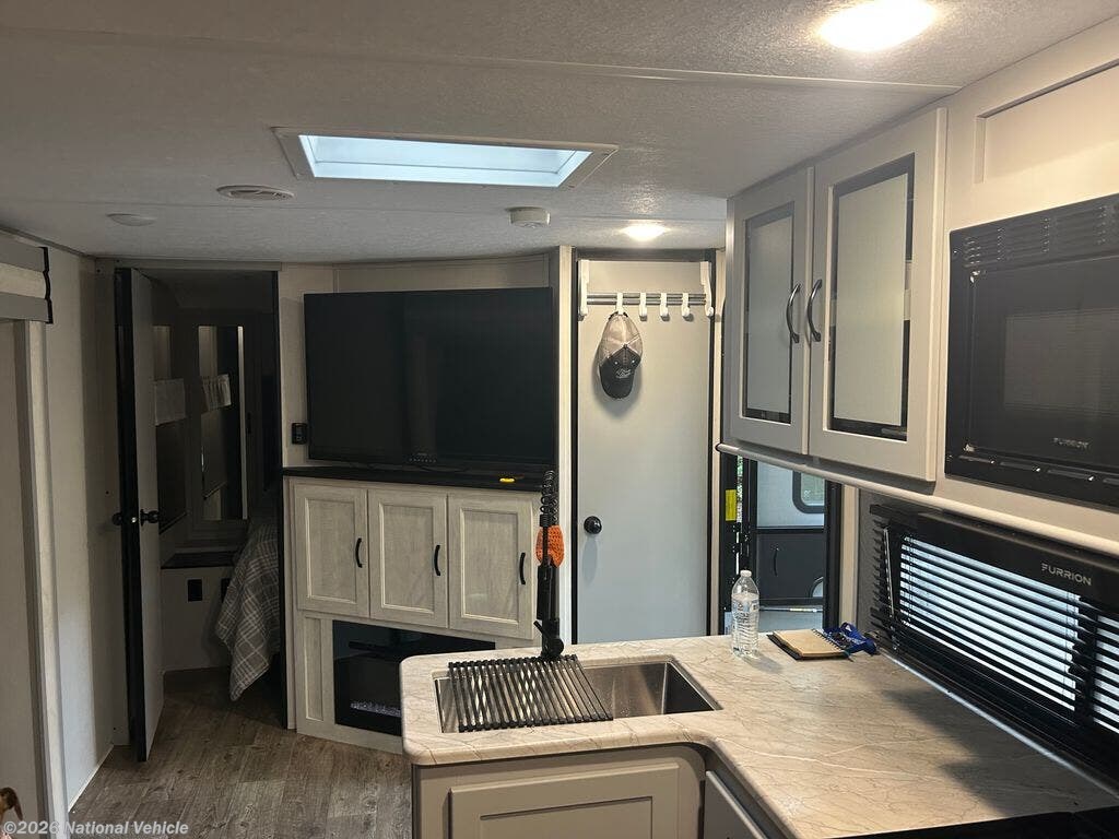 2022 Vibe 26BH by Forest River from National Vehicle in London, Kentucky