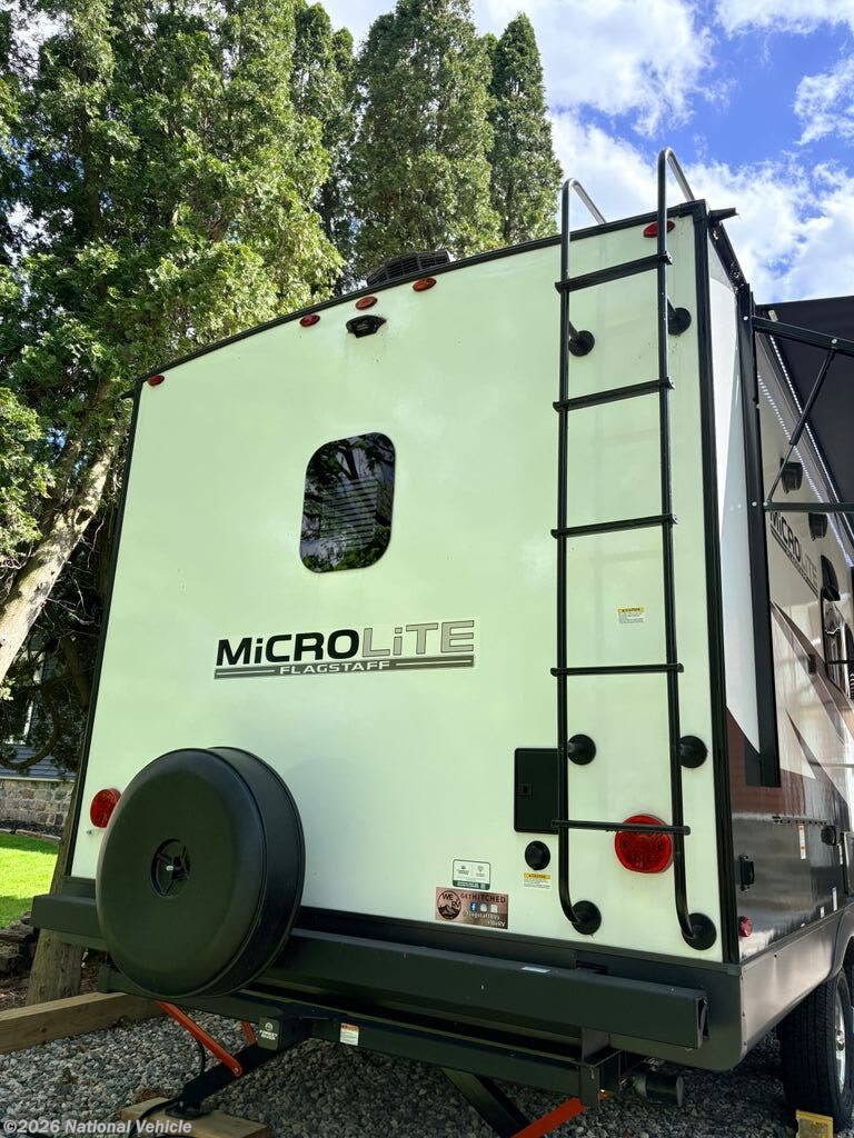 2025 Forest River Flagstaff Micro Lite 22SQS - Used Travel Trailer For Sale by National Vehicle in Grand Ledge, Michigan