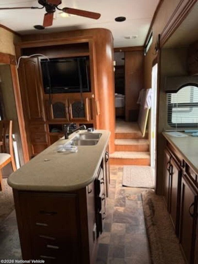 Used 2012 MVP RV Jazz 325CK available in Carpinteria, California