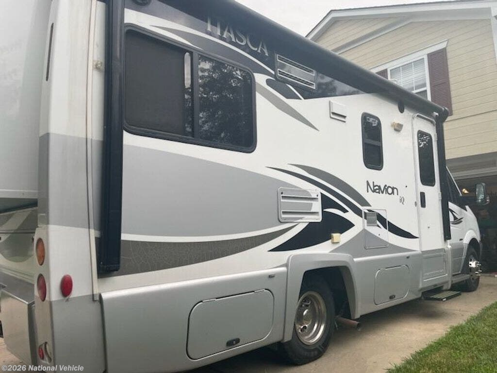 2011 Itasca Navion iQ 24G - Used Class C For Sale by National Vehicle in Overland Park, Kansas