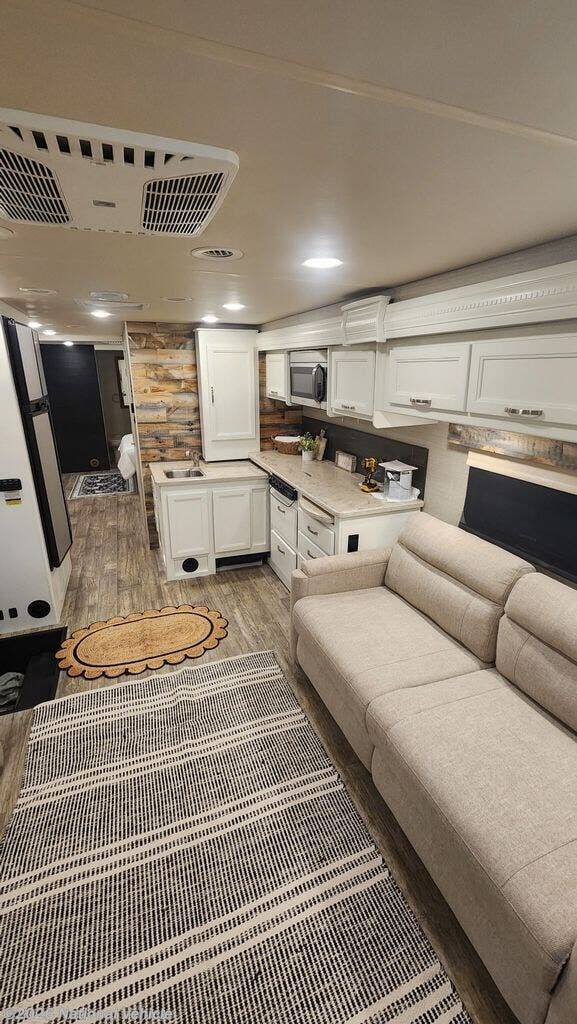 Used 2018 Jayco Precept 36T available in Belle Isle, Florida