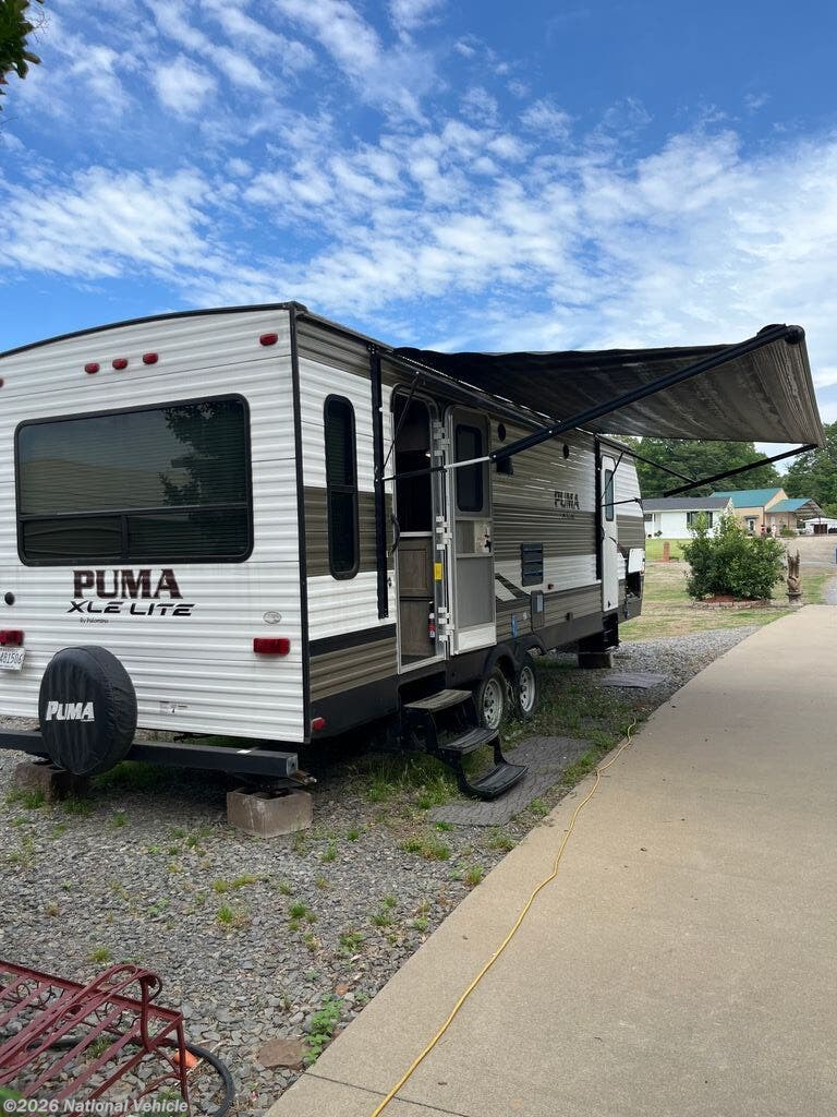 2019 Palomino Puma XLE 26RLSC - Used Travel Trailer For Sale by National Vehicle in Greenbrier, Arkansas
