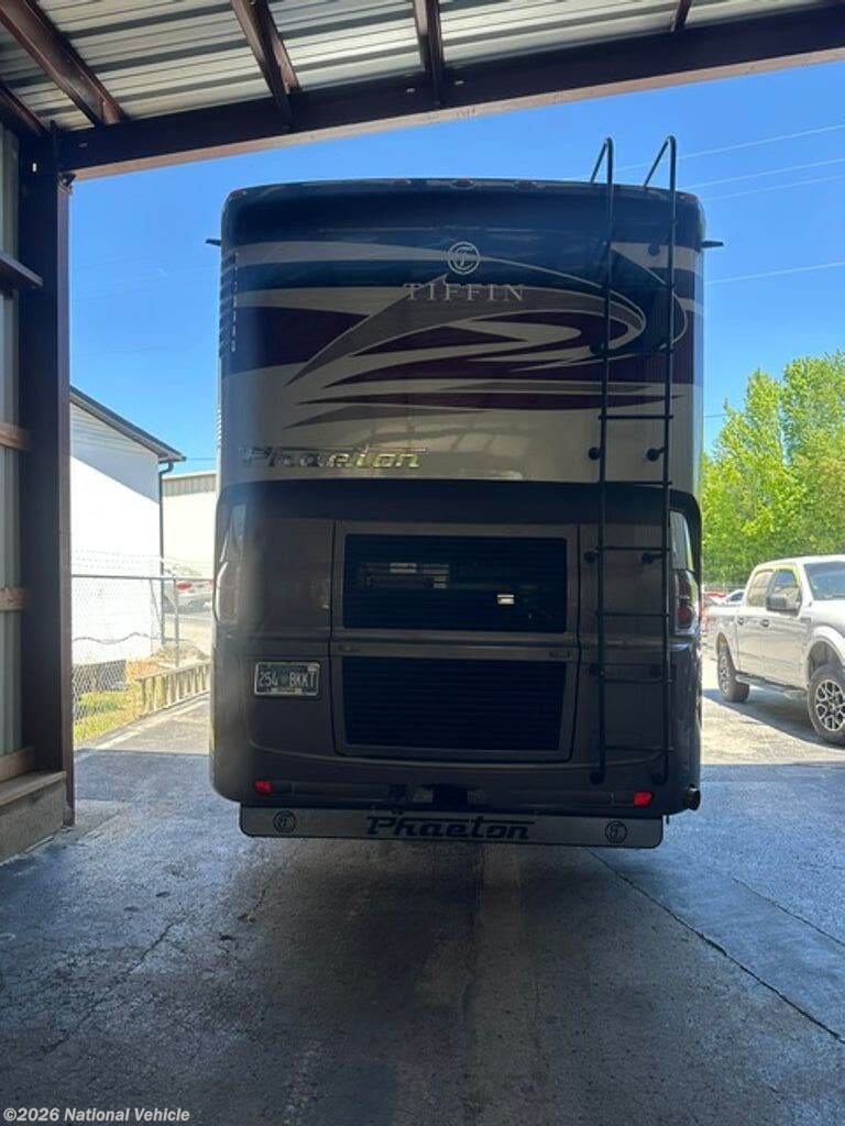 2017 Tiffin Phaeton 40QBH - Used Class A For Sale by National Vehicle in Cookeville, Tennessee