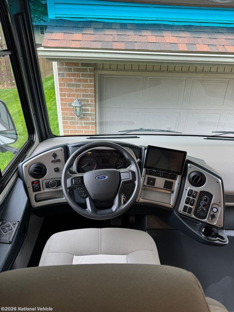 2021 Pursuit 31TS by Coachmen from National Vehicle in Alliance, Ohio