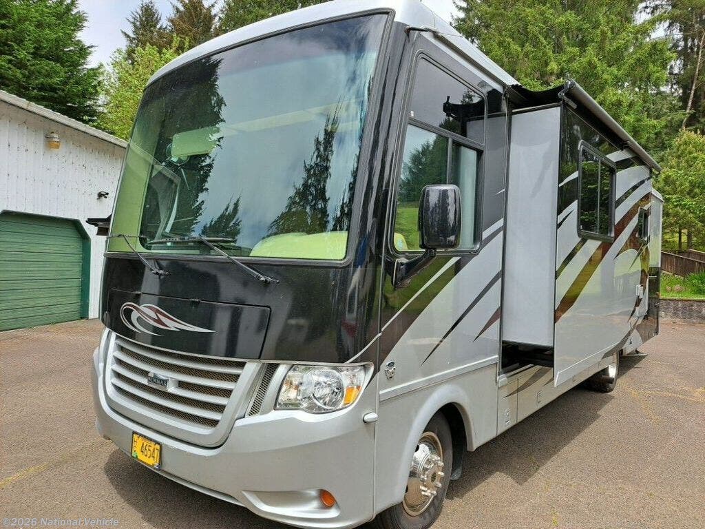 2012 Newmar Bay Star 3310 - Used Class A For Sale by National Vehicle in Tillamook, Oregon