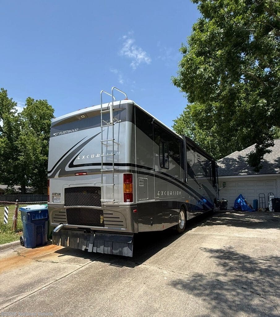 2006 Fleetwood Excursion 39L - Used Class A For Sale by National Vehicle in Mandeville, Louisiana