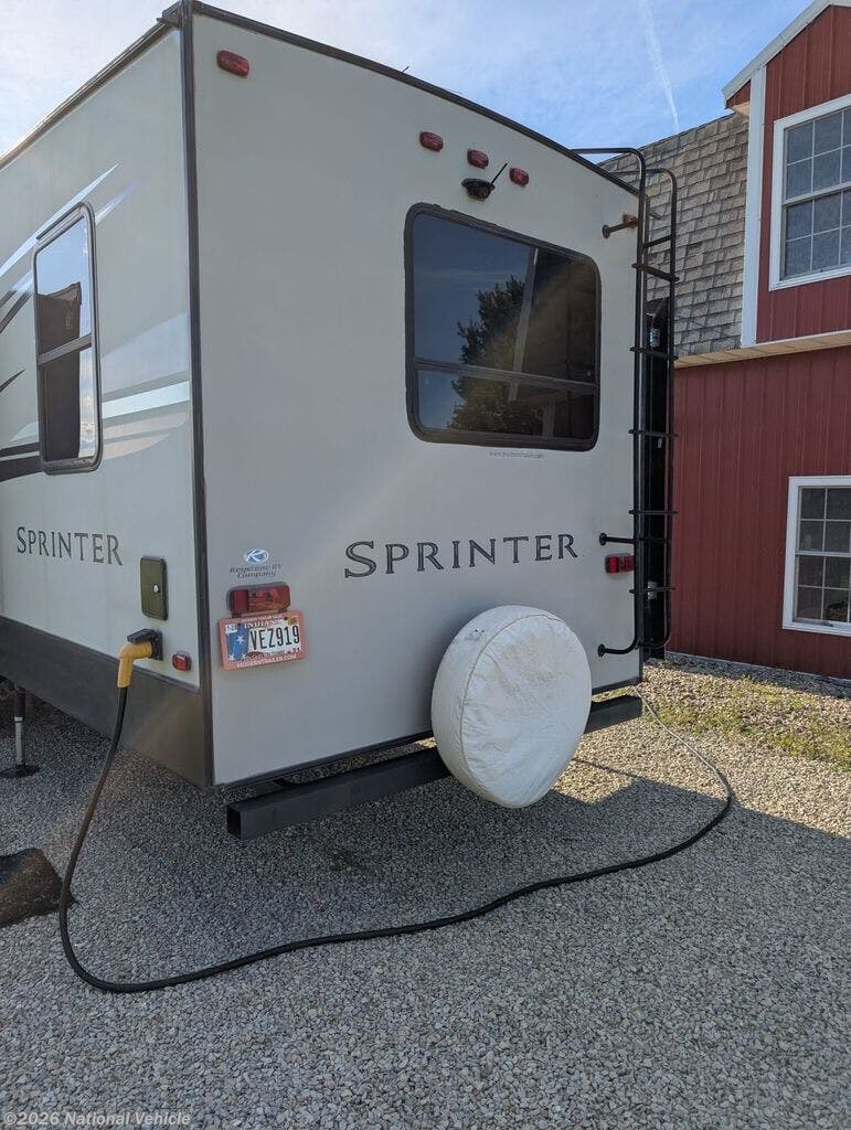 2019 Keystone Sprinter Limited 3341FWFLS - Used Fifth Wheel For Sale by National Vehicle in Connersville, Indiana