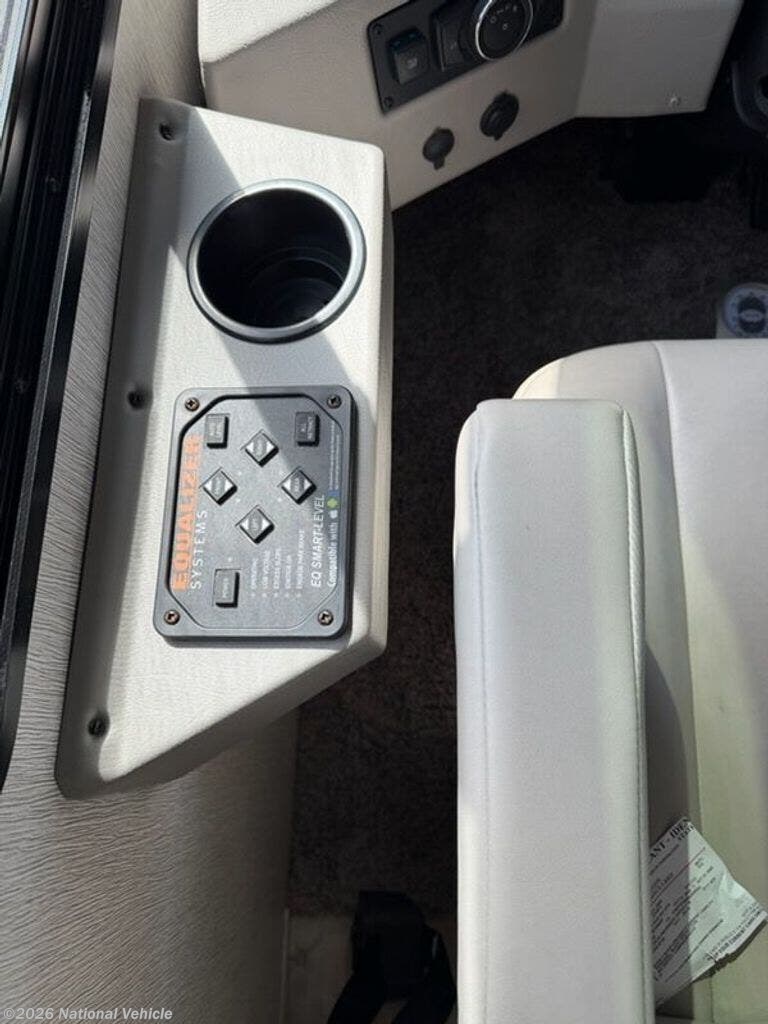 Used 2022 Newmar Bay Star Sport 2702 available in Bandon, Oregon