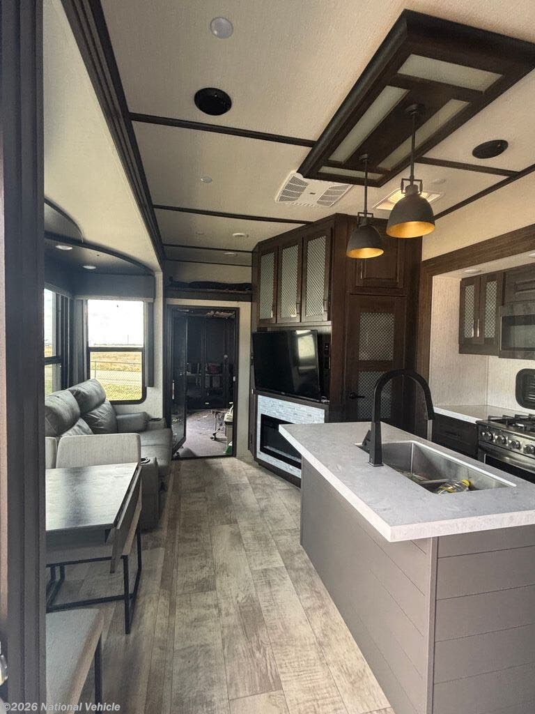 2022 Momentum 397TH-R by Grand Design from National Vehicle in Buda, Texas
