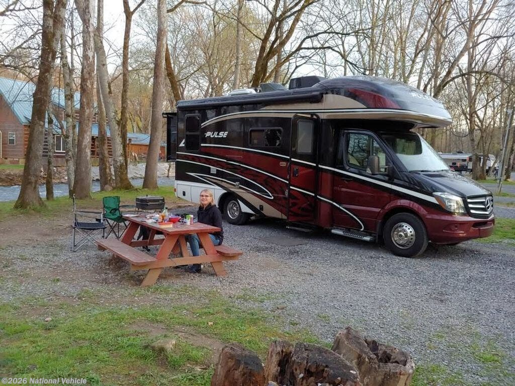 2019 Pulse 24A by Fleetwood from National Vehicle in Pinckney, Michigan