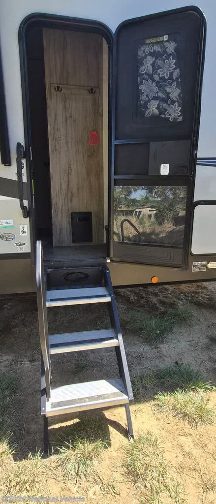 2021 Cherokee Arctic Wolf 291RL by Forest River from National Vehicle in Berthoud, Colorado