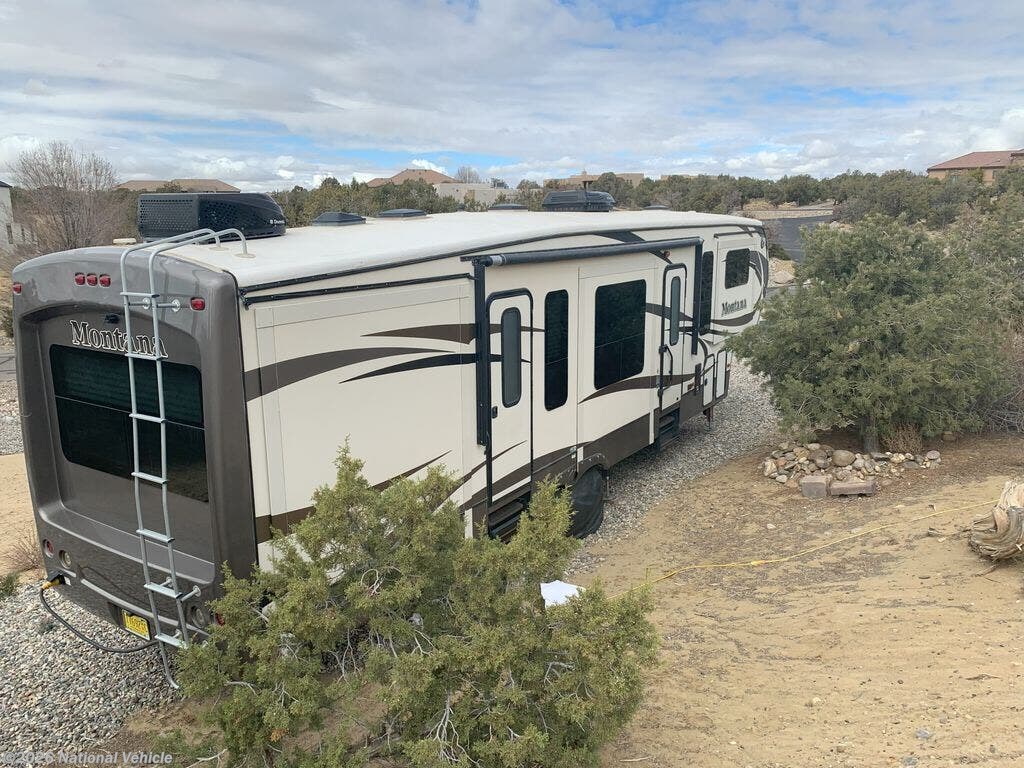 2016 Keystone Montana Legacy Edition 3711FL - Used Fifth Wheel For Sale by National Vehicle in Farmington, New Mexico