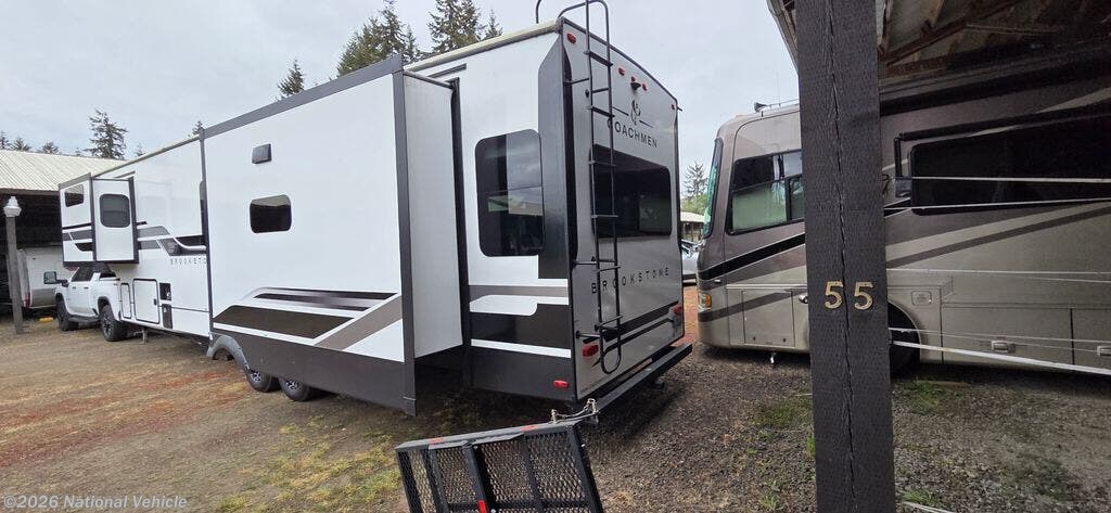 2025 Coachmen Brookstone 370RLLO - Used Fifth Wheel For Sale by National Vehicle in McCleary, Washington