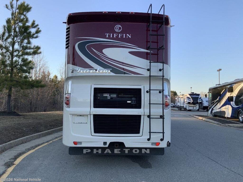 2016 Tiffin Phaeton 40AH - Used Class A For Sale by National Vehicle in Aroda, Virginia