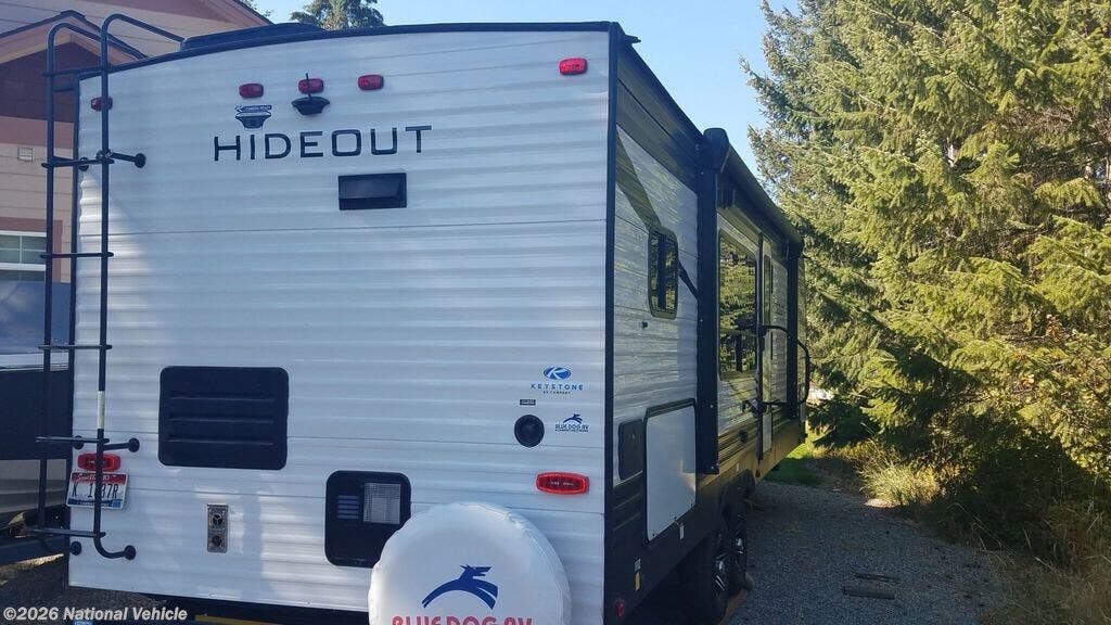 2021 Keystone Hideout Luxury 28RKSWE - Used Travel Trailer For Sale by National Vehicle in Spirit Lake, Idaho
