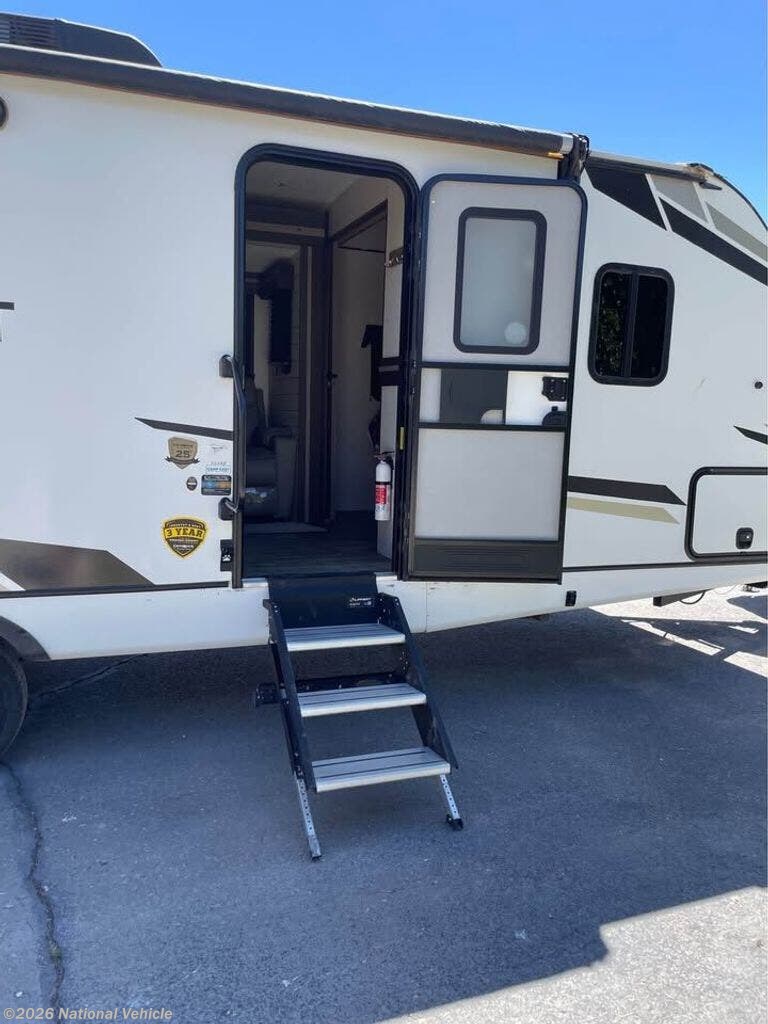 Used 2022 CrossRoads Sunset Trail Super Lite 253RB available in Artesia, New Mexico