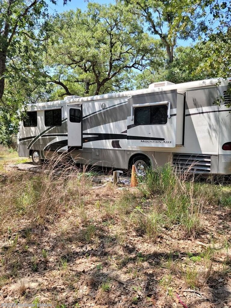 2000 Newmar Mountain Aire 4093 - Used Class A For Sale by National Vehicle in Seguin, Texas