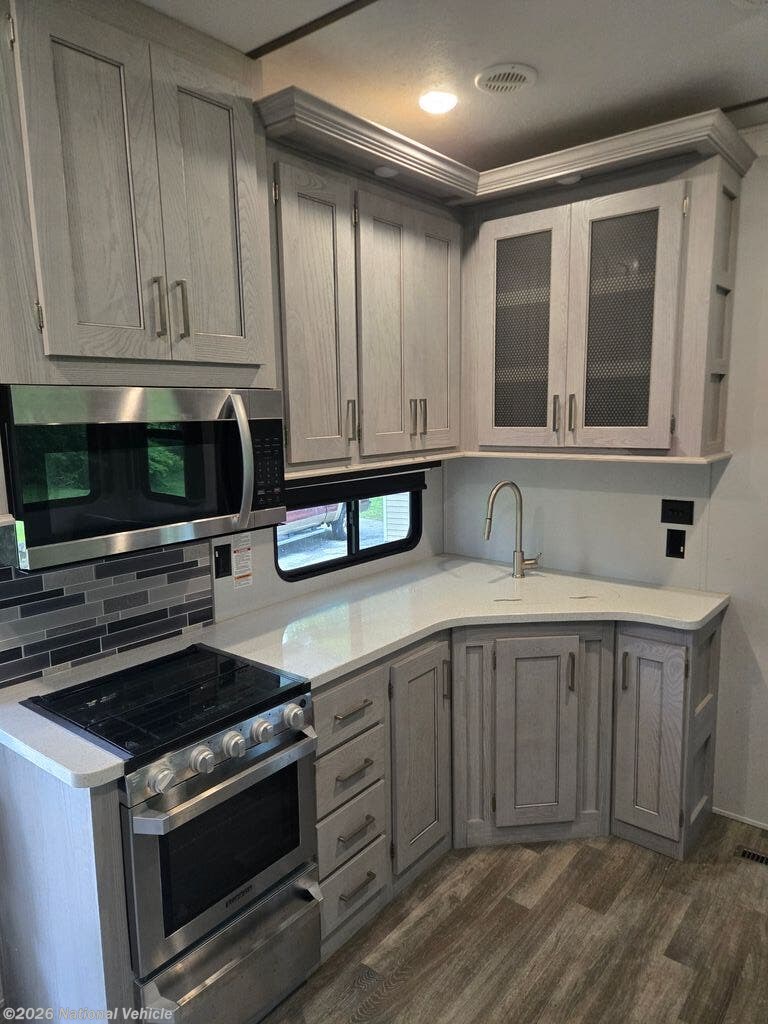 Used 2020 Keystone Montana High Country 381TH available in Owings, Maryland