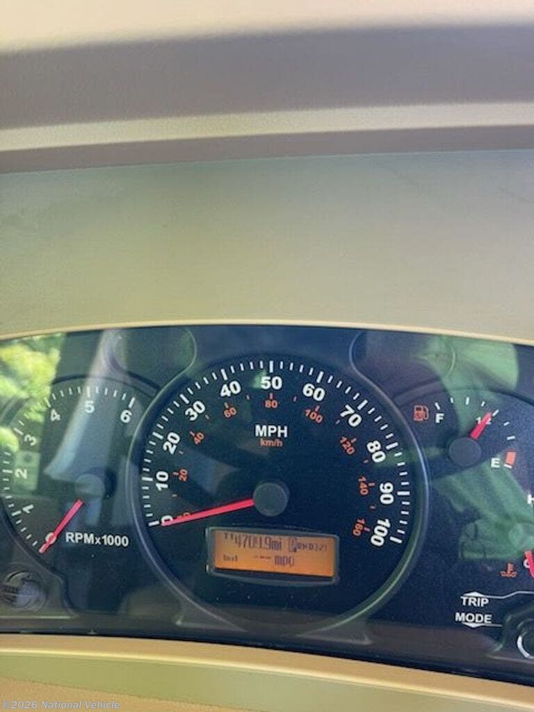 2005 Adventurer 37B by Winnebago from National Vehicle in Chesterfield, Virginia