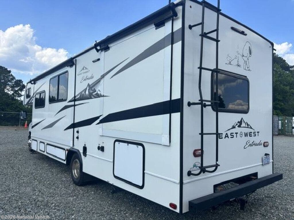2022 East to West Entrada 2900DS - Used Class C For Sale by National Vehicle in Apex, North Carolina
