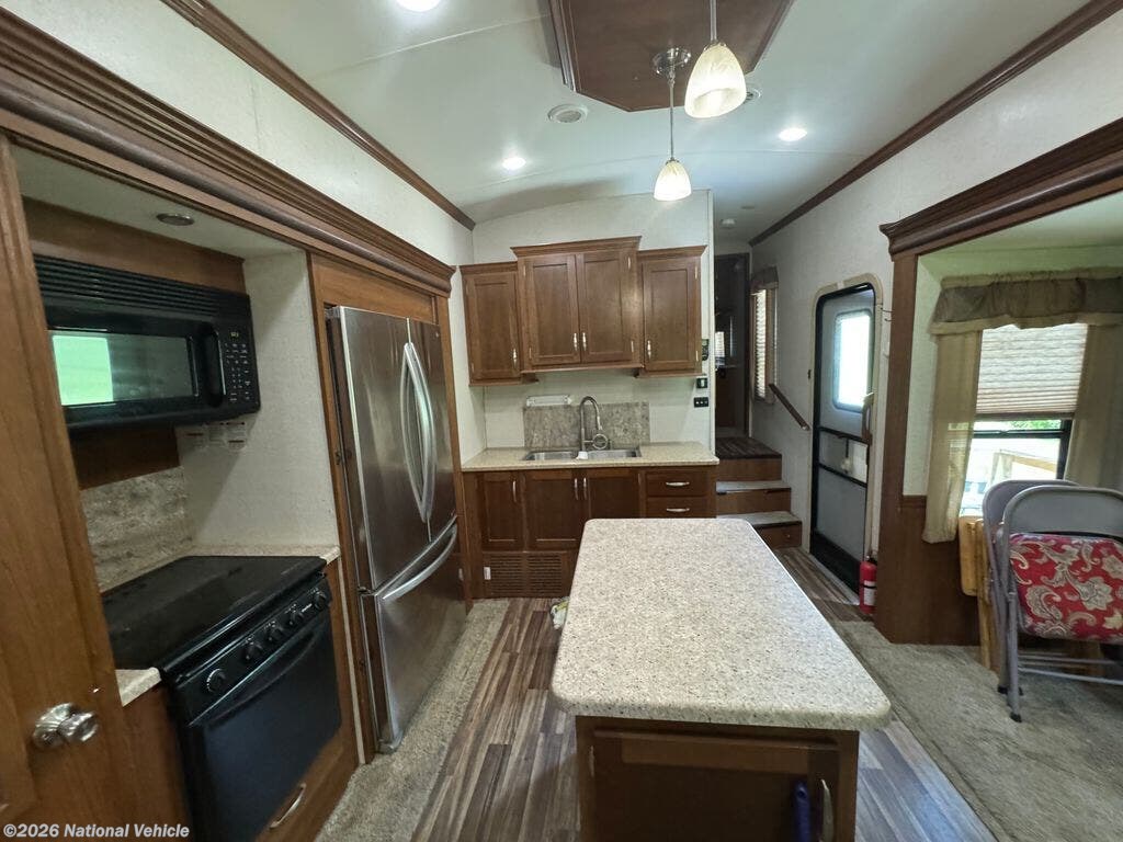 2018 Cardinal Blue Ridge Cabin 304SR by Forest River from National Vehicle in Ocala, Florida