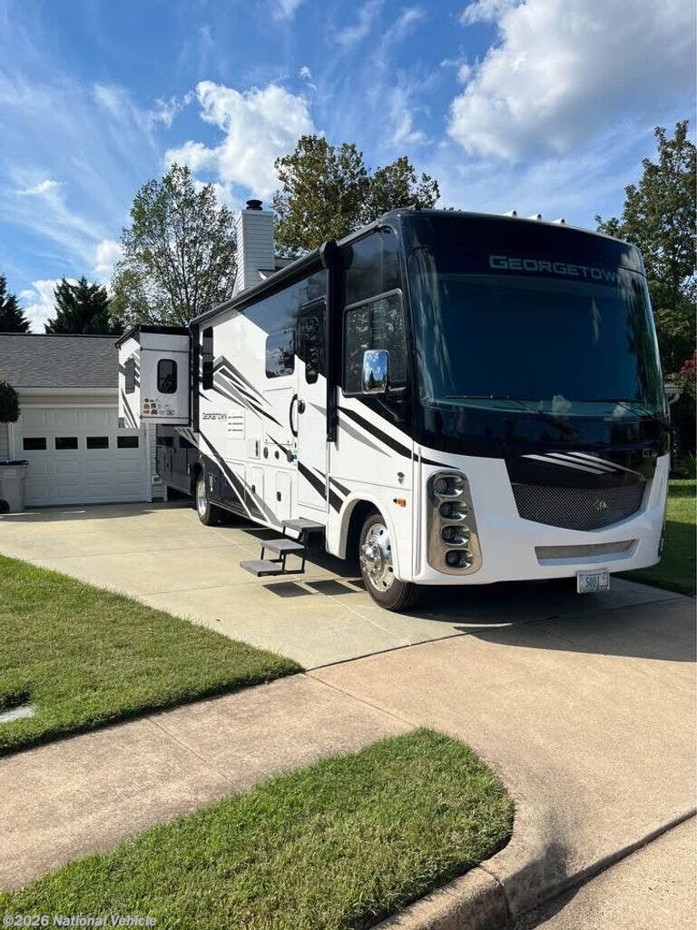 2022 Forest River Georgetown GT5 34M5 - Used Class A For Sale by National Vehicle in Manassas, Virginia