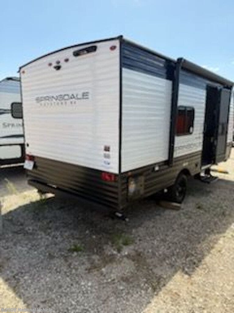 2025 Keystone Springdale Classic Mini 1700FQ - Used Travel Trailer For Sale by National Vehicle in Grand Island, Nebraska