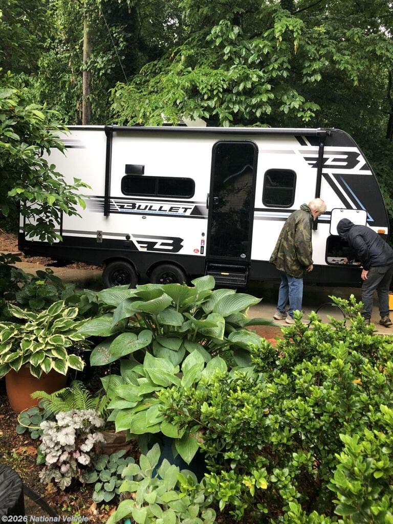 2025 Keystone Bullet Classic 1840RB - Used Travel Trailer For Sale by National Vehicle in Greensboro, North Carolina