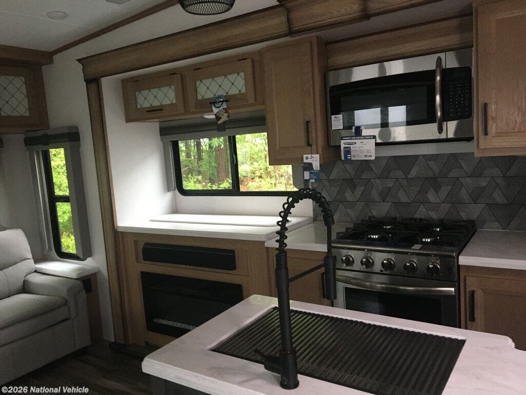 2022 Prime Time Sanibel 3102WB - Used Fifth Wheel For Sale by National Vehicle in Prince George, Virginia