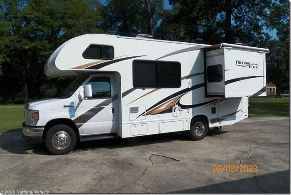 2017 Thor Motor Coach Freedom Elite 22FE - Used Class C For Sale by National Vehicle in Prairieville, Louisiana
