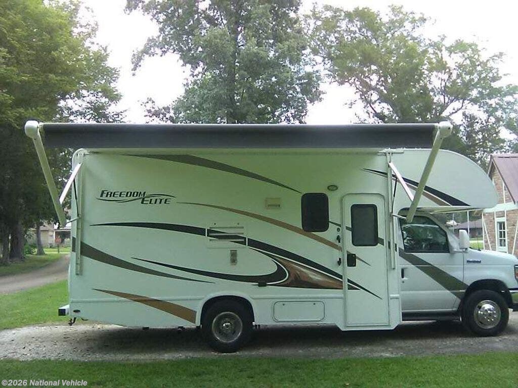 2017 Freedom Elite 22FE by Thor Motor Coach from National Vehicle in Prairieville, Louisiana