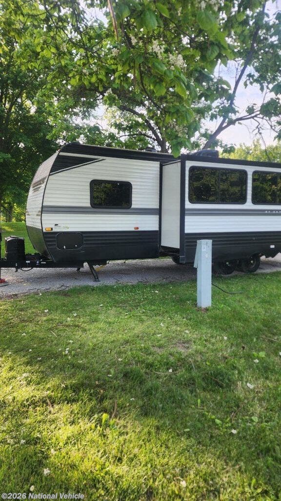 2022 Keystone Hideout 272BH - Used Travel Trailer For Sale by National Vehicle in Lone Tree, Iowa
