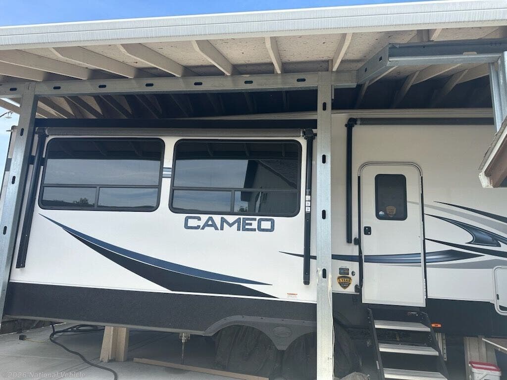 2022 CrossRoads Cameo 3961MB - Used Fifth Wheel For Sale by National Vehicle in San Jose, California