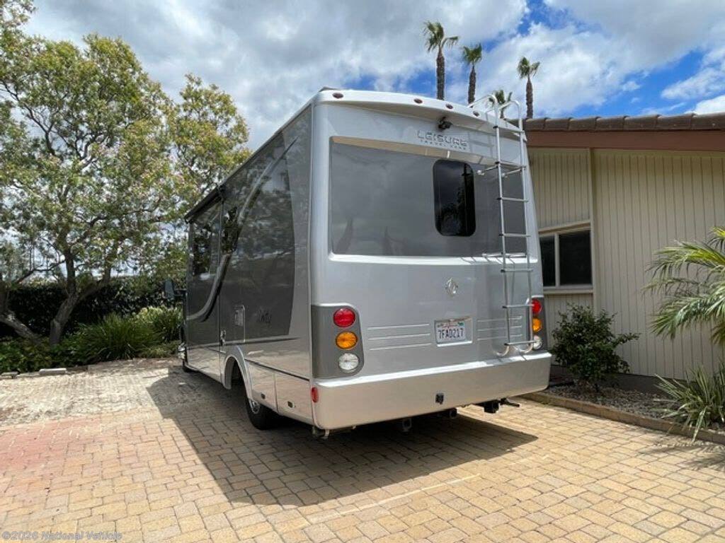 2013 Leisure Travel Unity U24MB - Used Class C For Sale by National Vehicle in San Diego, California