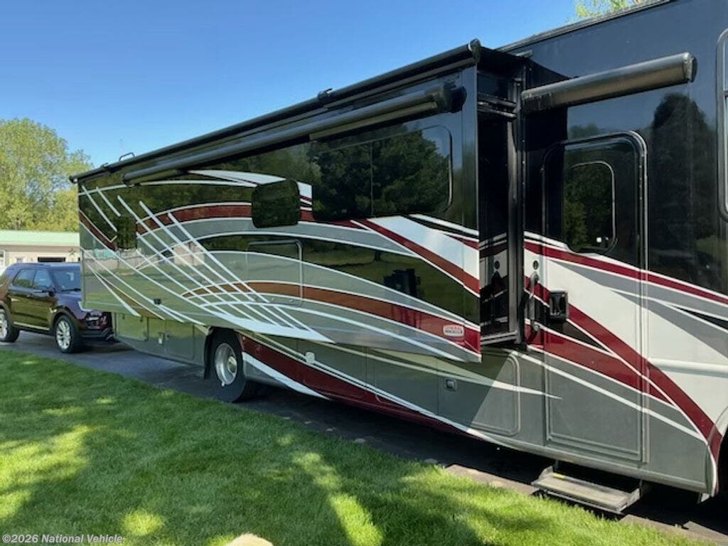 2024 Thor Motor Coach Luminate CC35 - Used Class A For Sale by National Vehicle in Sandusky, Michigan