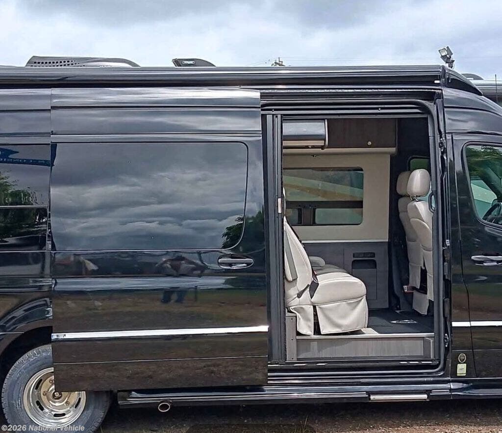2021 Airstream Interstate 24GL 4x4 - Used Class B For Sale by National Vehicle in Medford, Oregon
