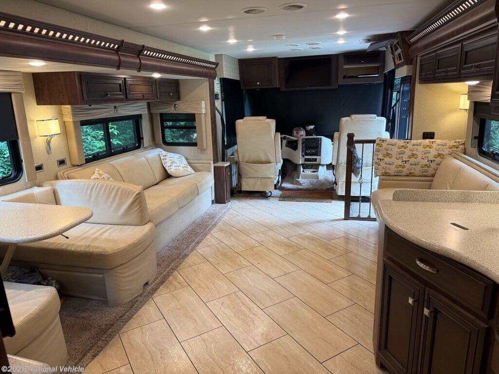 Used 2018 Newmar Bay Star 3518 available in Gainesville, Georgia